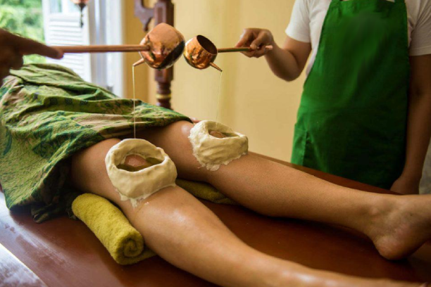 Janu Vasti Panchkarma Therapy in Mohali